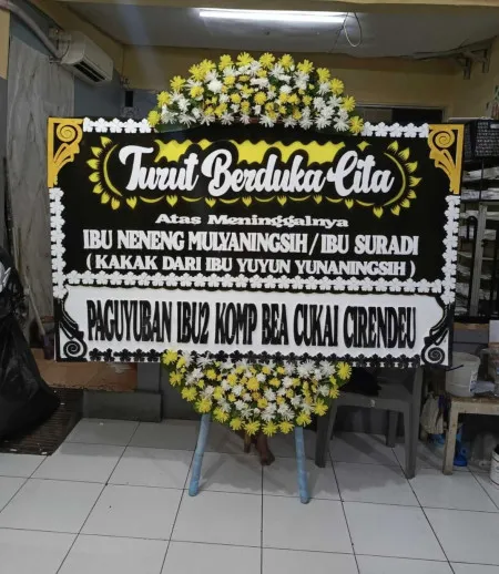 Papan Bunga Duka Kramatjati
